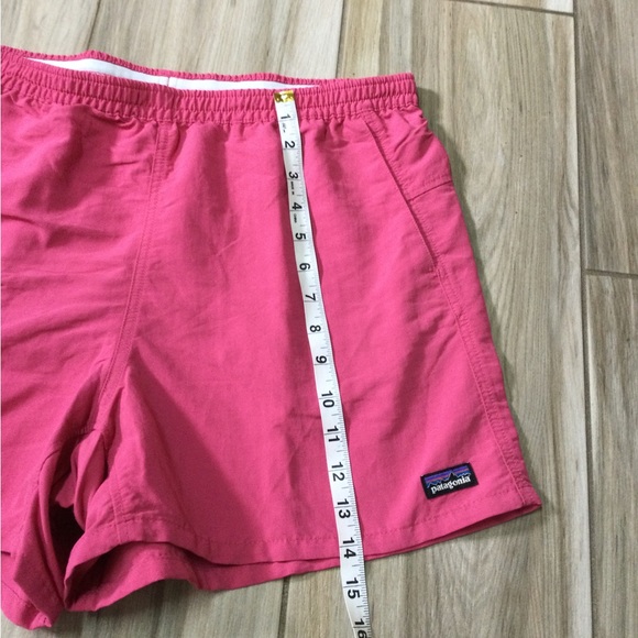 Patagonia Shorts Large - Picture 6 of 9